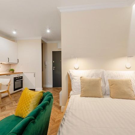 Sky Home- Green Apartament -Manufaktura, Bezplatny Parking, Klimatyzacja, Dostep Na Kod Lódź Exterior foto