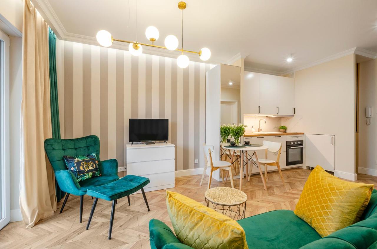 Sky Home- Green Apartament -Manufaktura, Bezplatny Parking, Klimatyzacja, Dostep Na Kod Lódź Exterior foto
