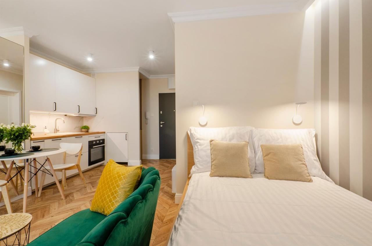 Sky Home- Green Apartament -Manufaktura, Bezplatny Parking, Klimatyzacja, Dostep Na Kod Lódź Exterior foto