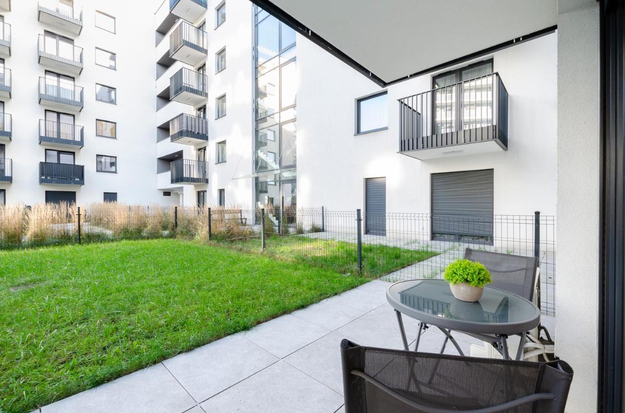 Sky Home- Green Apartament -Manufaktura, Bezplatny Parking, Klimatyzacja, Dostep Na Kod Lódź Exterior foto